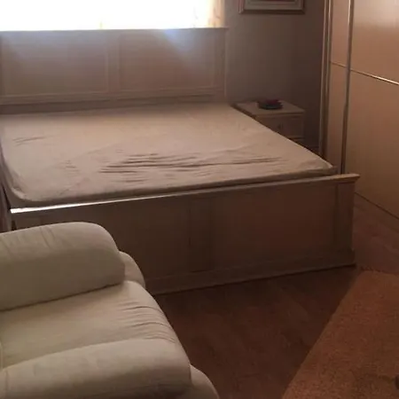 Frensi Apartament * Pogradec